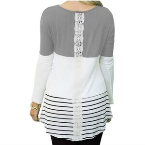 Women's Color Block Lace Back Striped Hem T-shirt Blouse